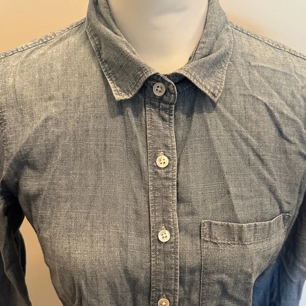 J. Crew Casual Blue Button Down Shirt - Picture 2 of 12